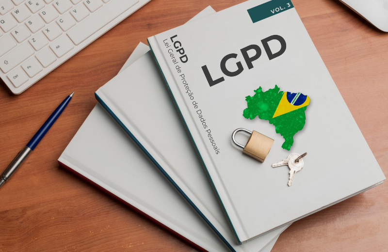 Logo do Curso Licitações e contratos no contexto da LGPD